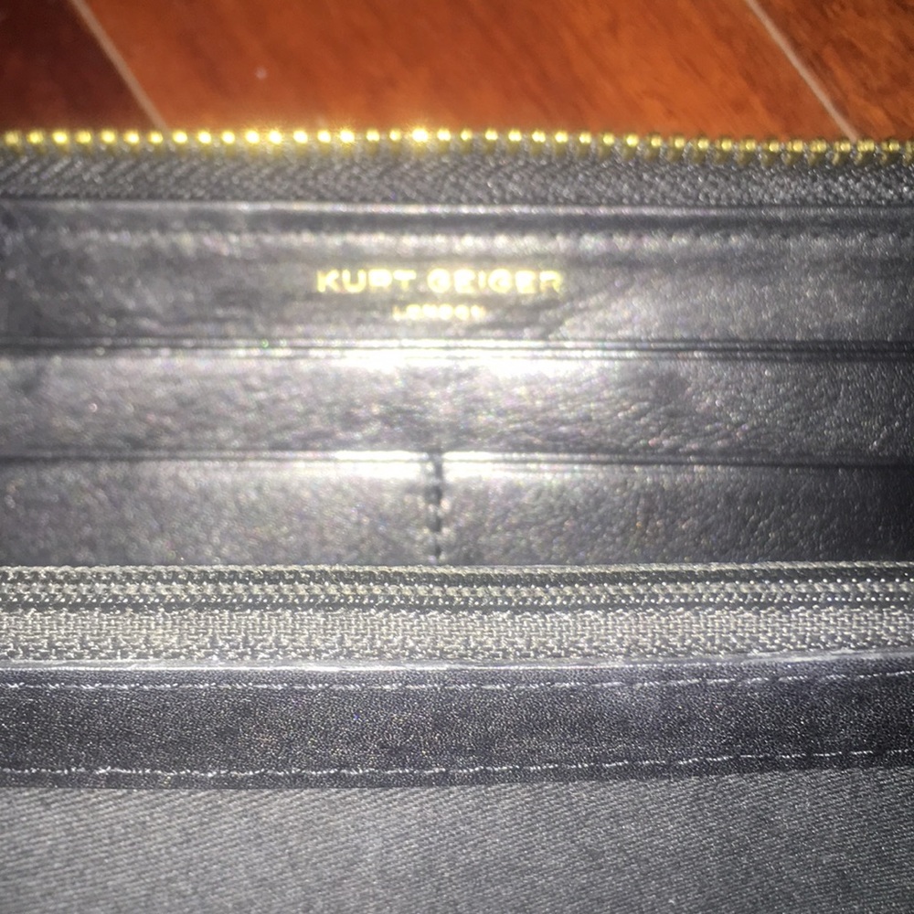 Kurt Geiger London wallet - Picture 7 of 10